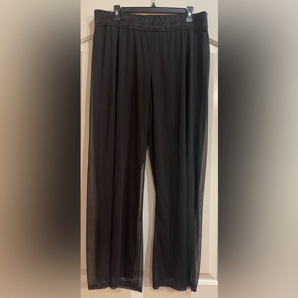 I. N. Studio Mesh Wide Leg beaded Waistband Detail Pull-On Pants. Size 1X